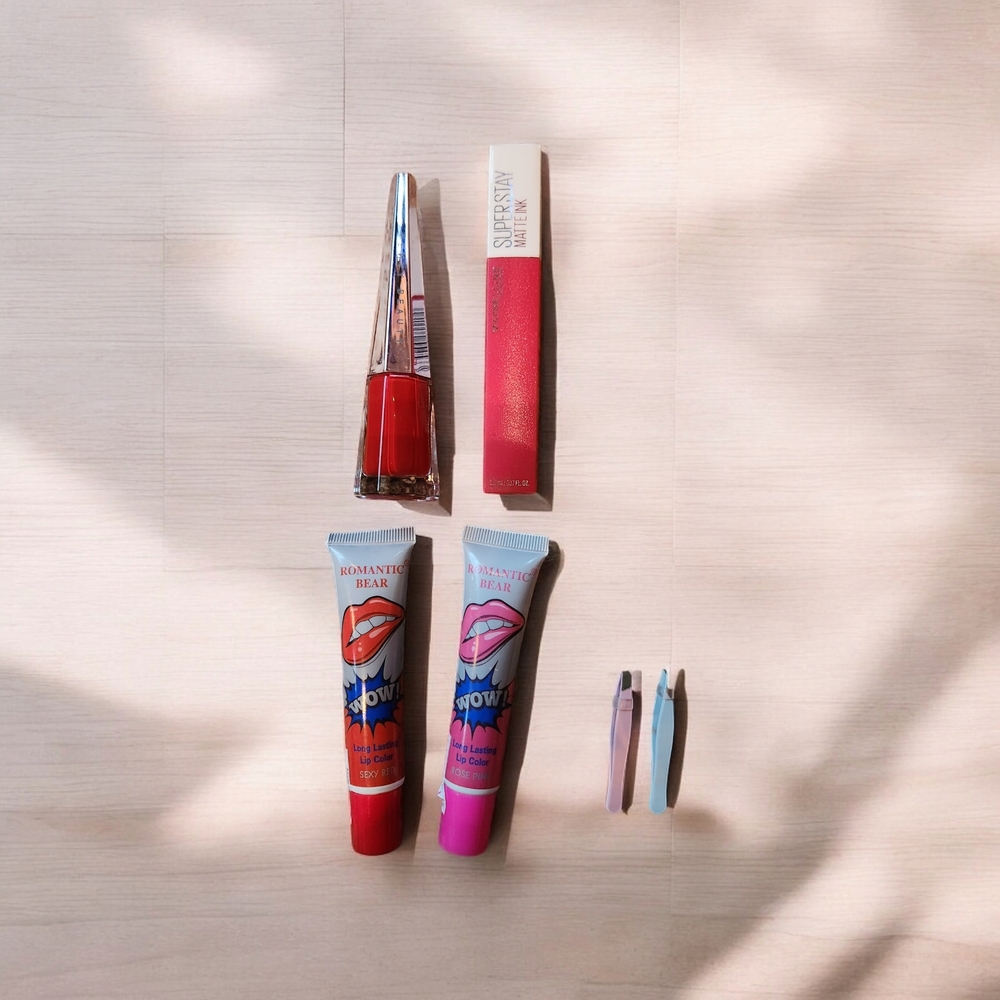 Fenty , Maybelline Red lips gloss and Romantic Bear Lip Tints Set